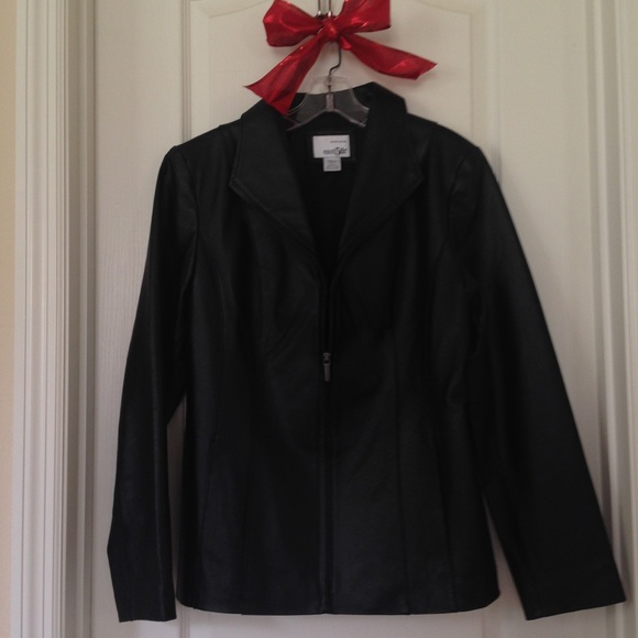 BEAUTIFUL Leather jacket EAST 5th Women's small - Picture 1 of 5
